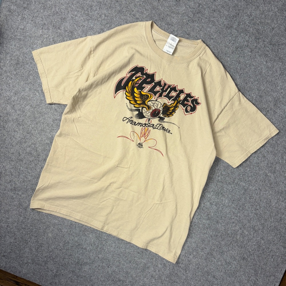 J&P Cycles Anamosa Iowa Graphic T-Shirt Mens Large Tan Winged Eyeball Gildan Tee